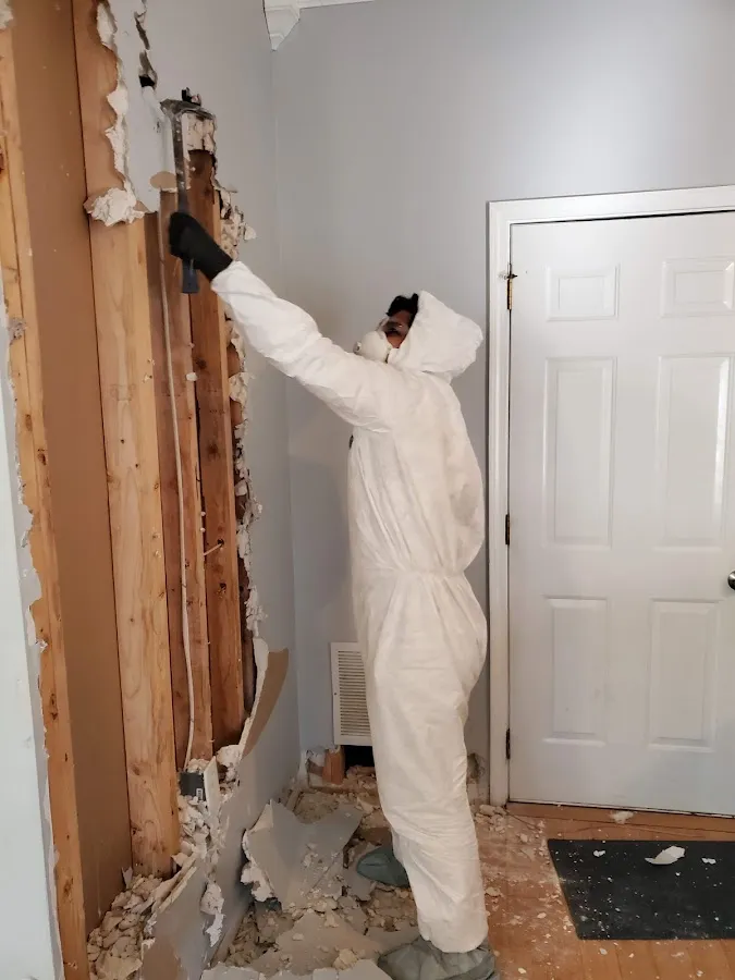 Water Damage Restoration services in Sunnyside, WA